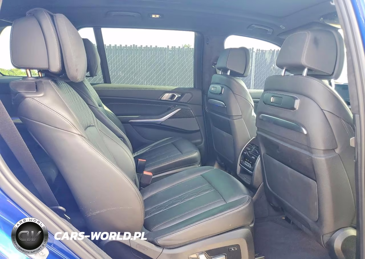 2024 BMW X7 M60I VIN:5UX33EM01R9S66551 - 11