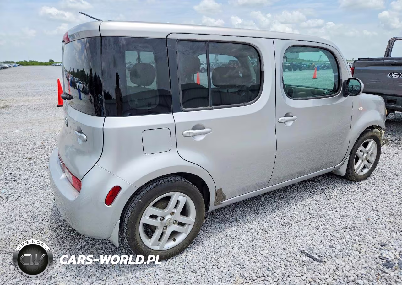 2010 Nissan Cube 1.8 VIN:JN8AZ2KR9AT169827 - 3
