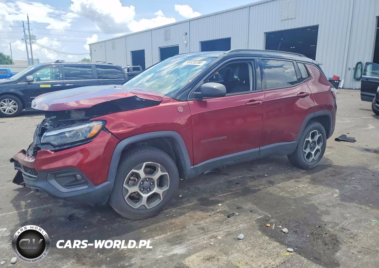 2022 Jeep Compass Trailhawk – zdjęcie 1 z 12