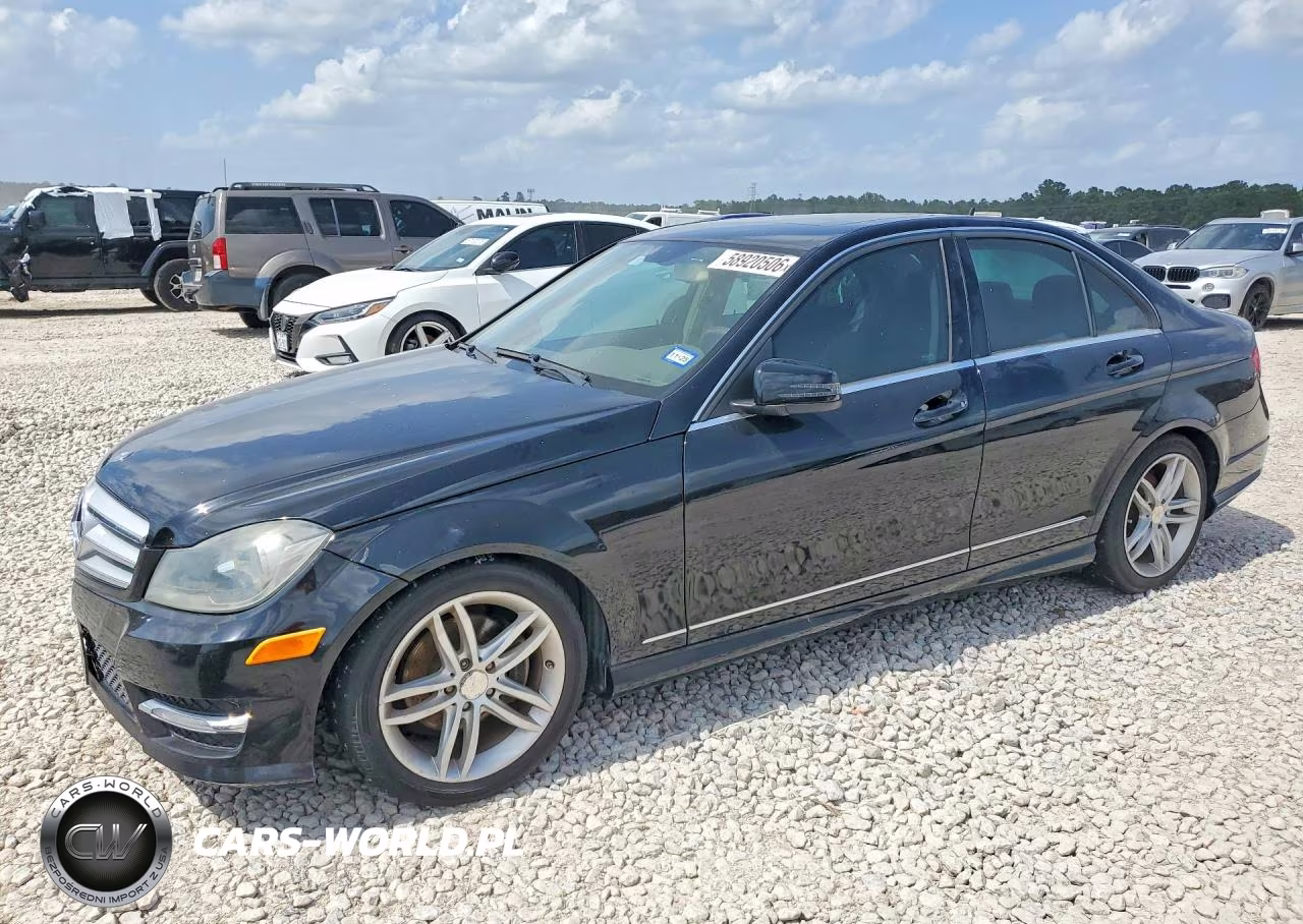 2013 Mercedes-Benz C 250 – zdjęcie 1 z 13
