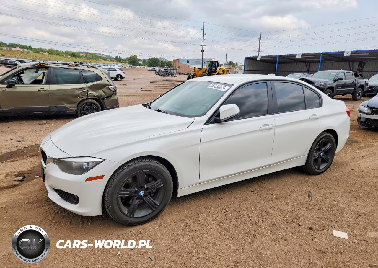 2014 BMW 320 I xDrive – zdjęcie 1 z 12
