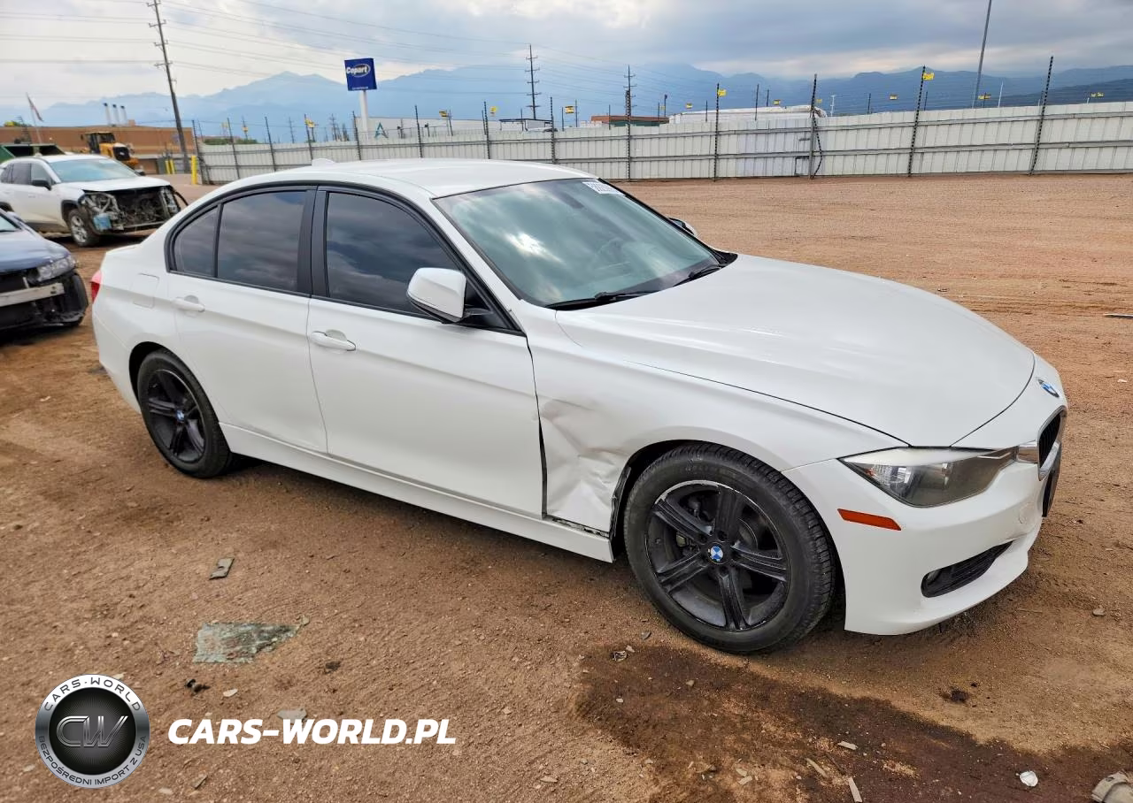 2014 BMW 320 I xDrive VIN:WBA3C3C5XEP661981 - 4
