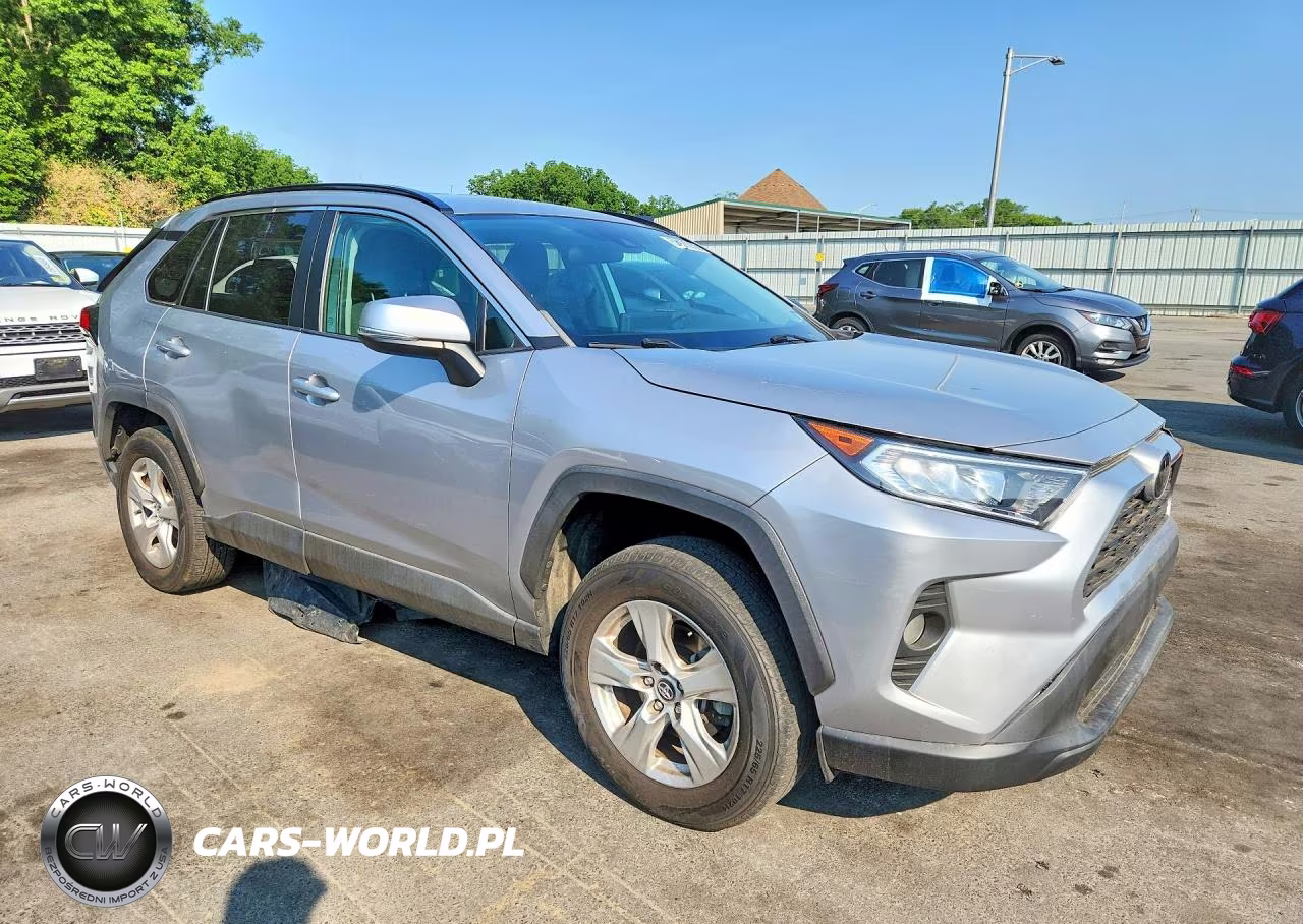 2020 Toyota Rav4 Xle VIN:2T3P1RFVXLC100983 - 4