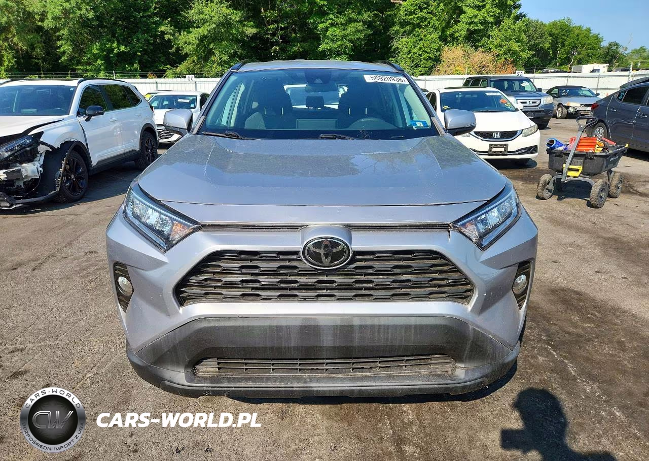 2020 Toyota Rav4 Xle VIN:2T3P1RFVXLC100983 - 5