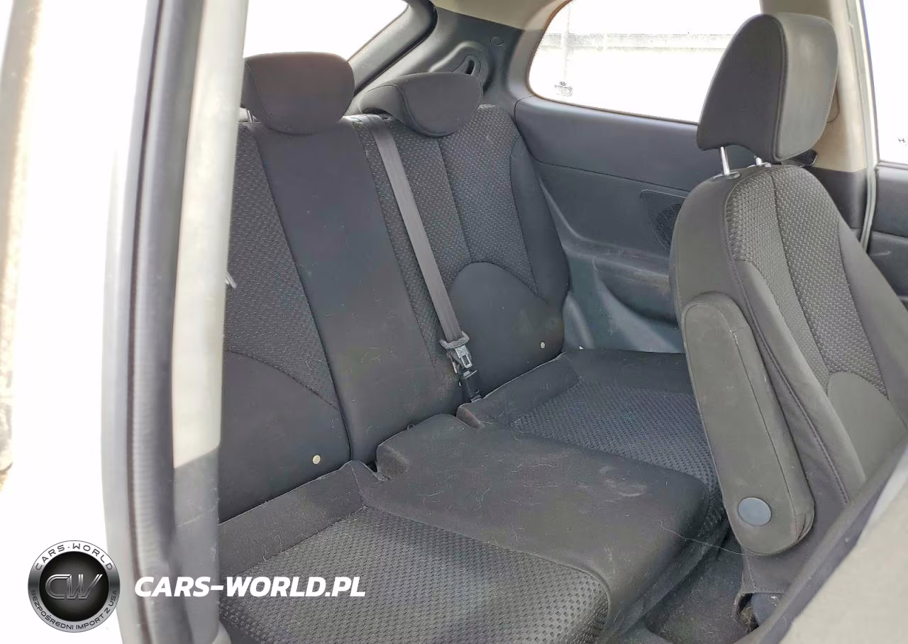 2011 Hyundai Accent Gl VIN:KMHCM3AC1BU186571 - 10