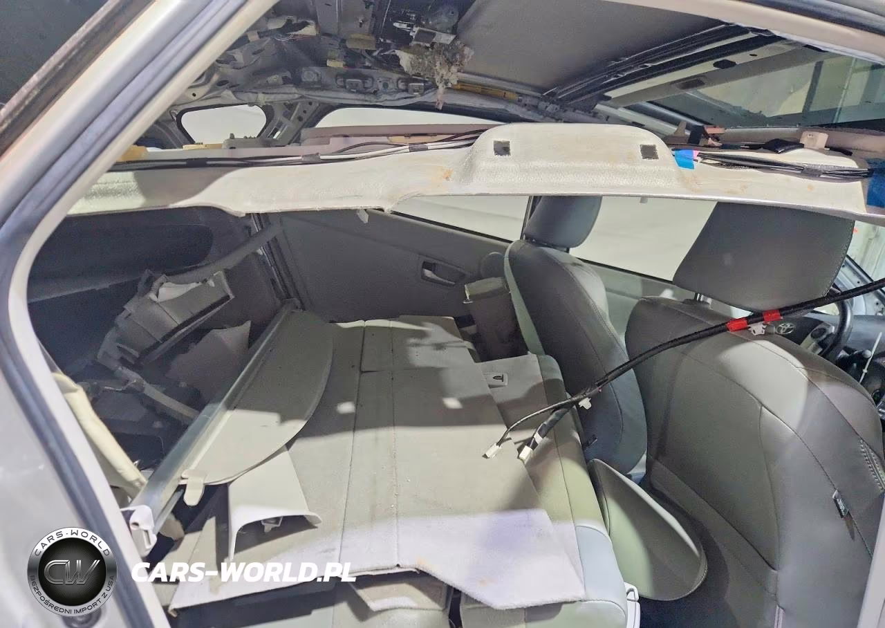 2012 Toyota Prius Four VIN:JTDKN3DU7C1541263 - 10