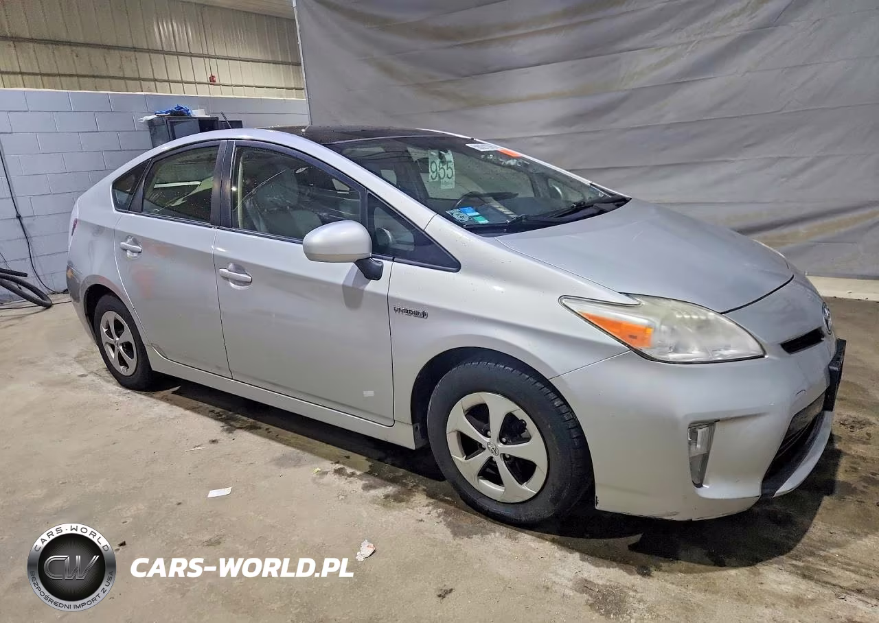 2012 Toyota Prius Four VIN:JTDKN3DU7C1541263 - 4