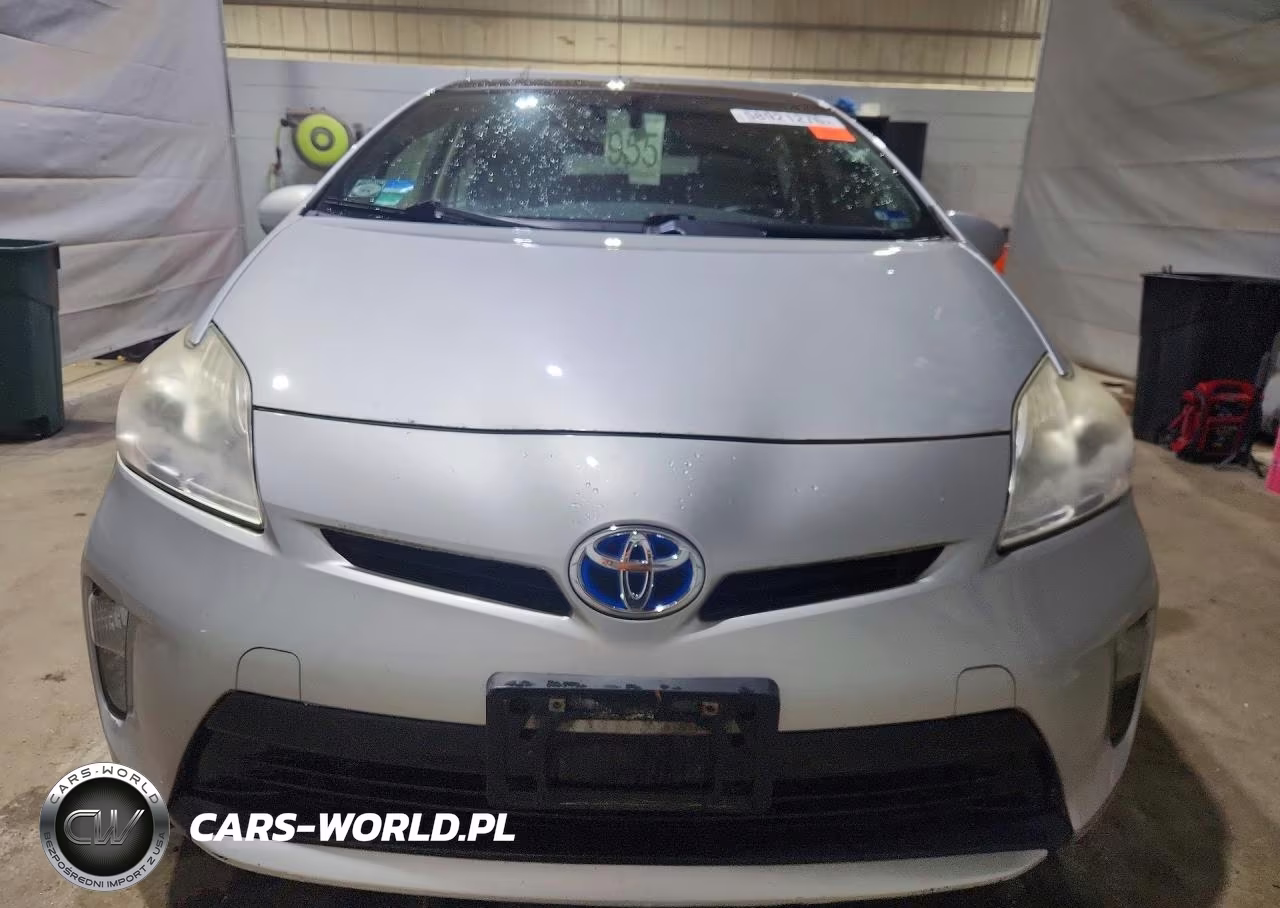 2012 Toyota Prius Four VIN:JTDKN3DU7C1541263 - 5
