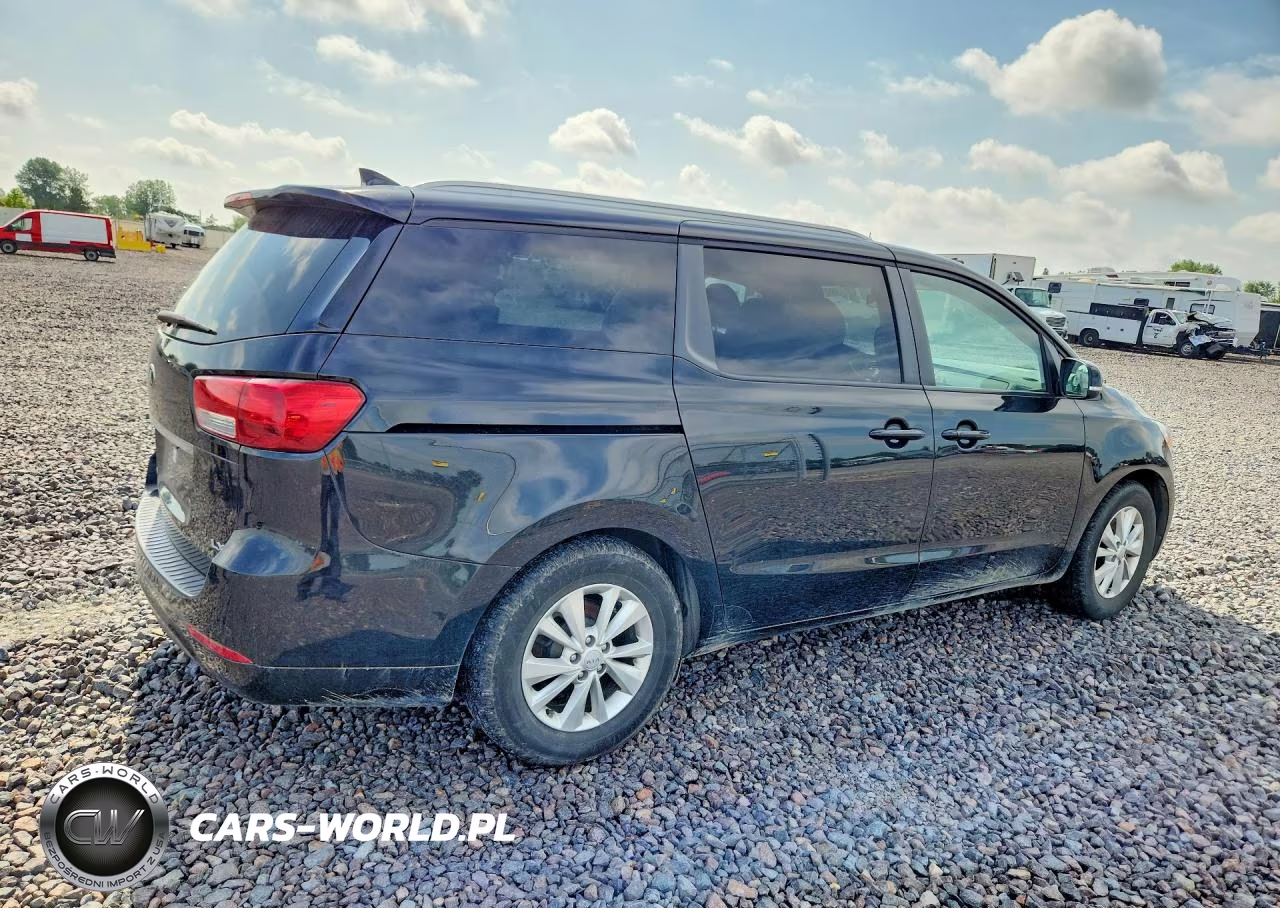 2018 Kia Sedona Lx VIN:KNDMB5C16J6367898 - 3