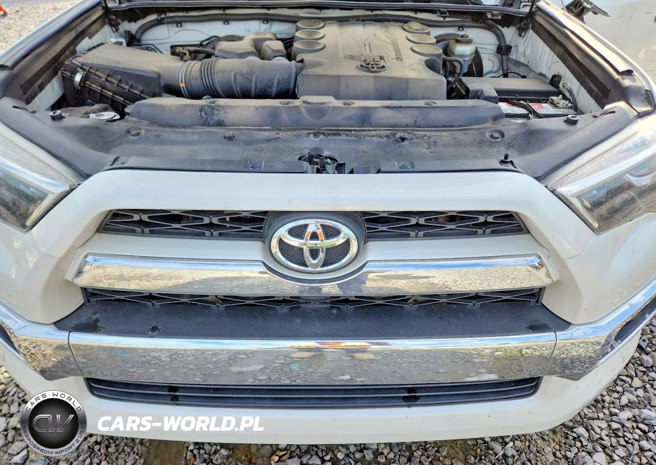 2018 Toyota 4Runner Limited VIN:JTEZU5JR9J5179418 - 12