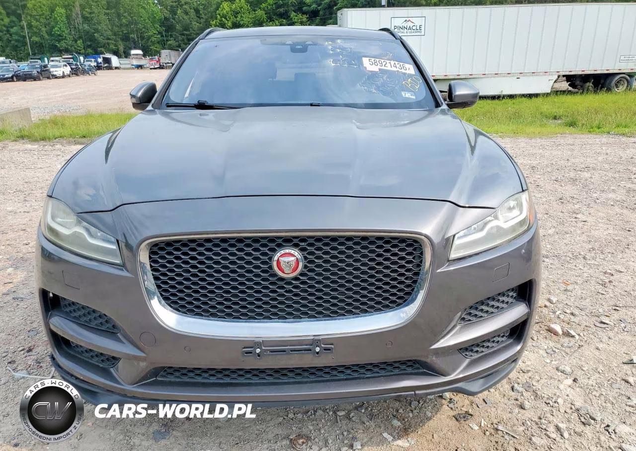 2017 Jaguar F-Pace Prestige VIN:SADCK2BV8HA054264 - 5