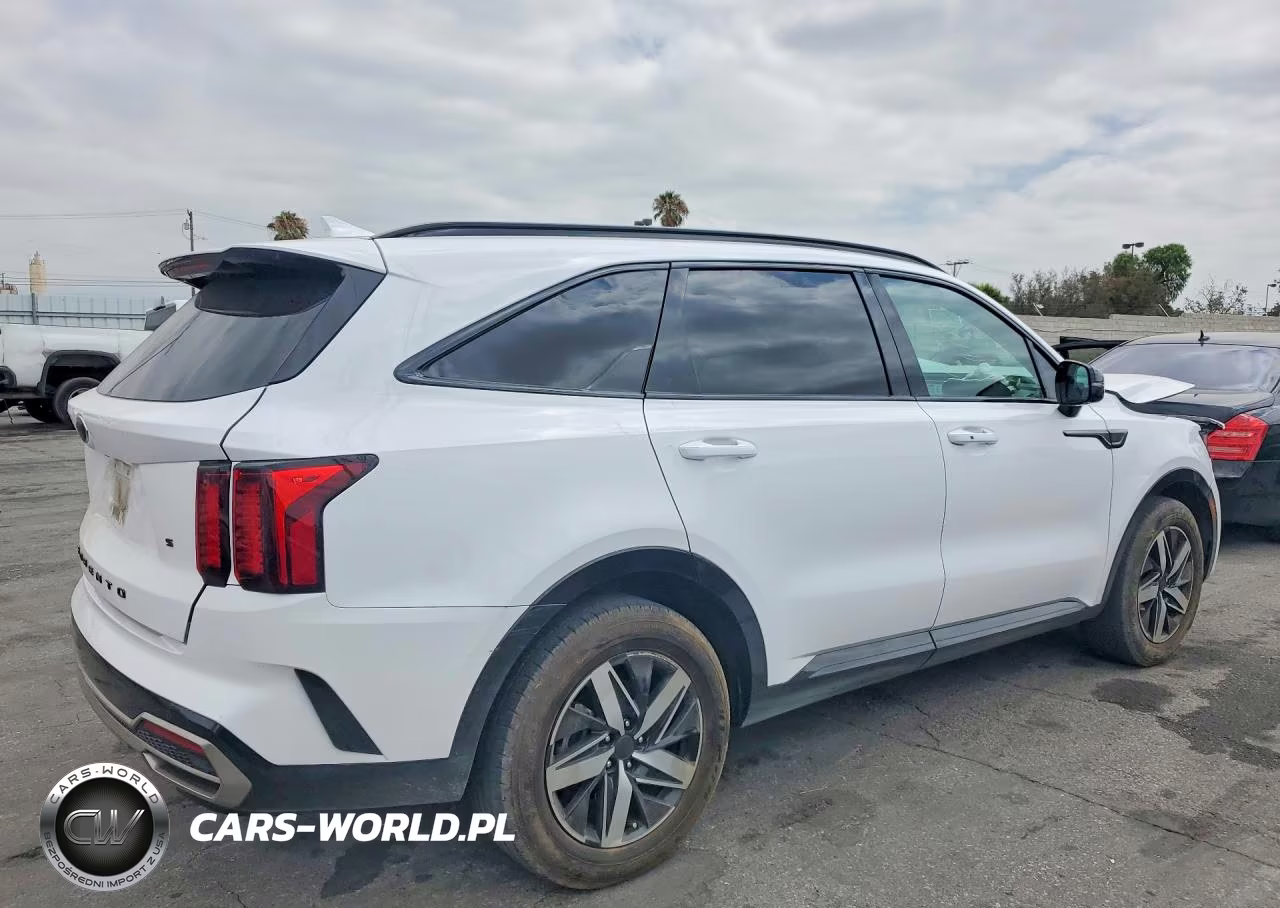 2021 Kia Sorento S VIN:5XYRL4LC7MG022248 - 3