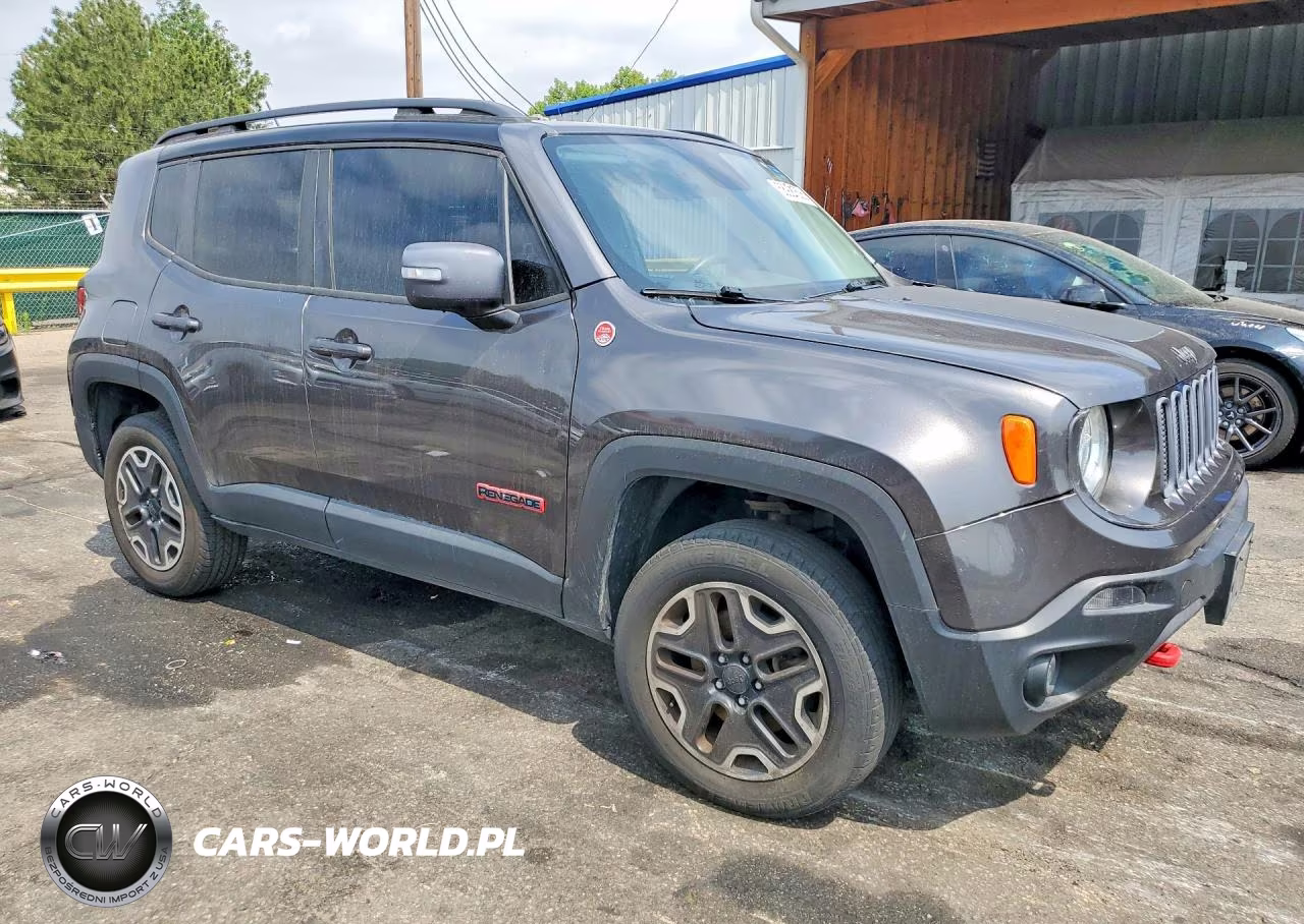 2016 Jeep Renegade Trailhawk VIN:ZACCJBCT9GPC62910 - 4