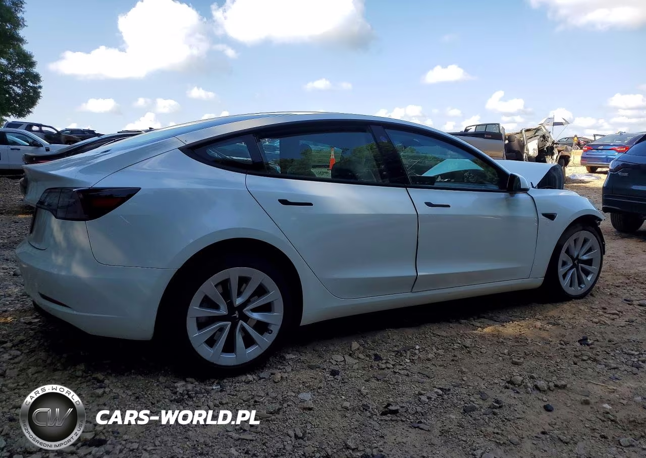 2023 Tesla Model 3 VIN:5YJ3E1EA1PF552592 - 3