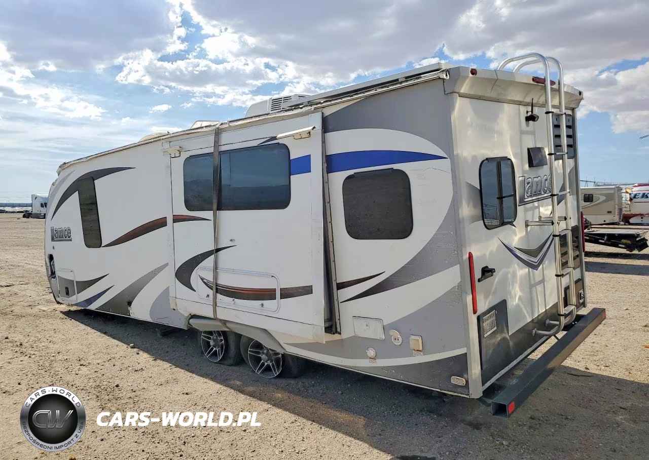 2018 Lance Camper VIN:56YTT2228JL321878 - 2