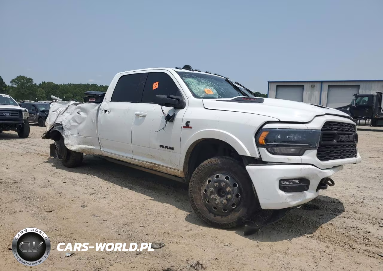 2024 Ram 3500 Limited VIN:3C63RRRL2RG184068 - 4