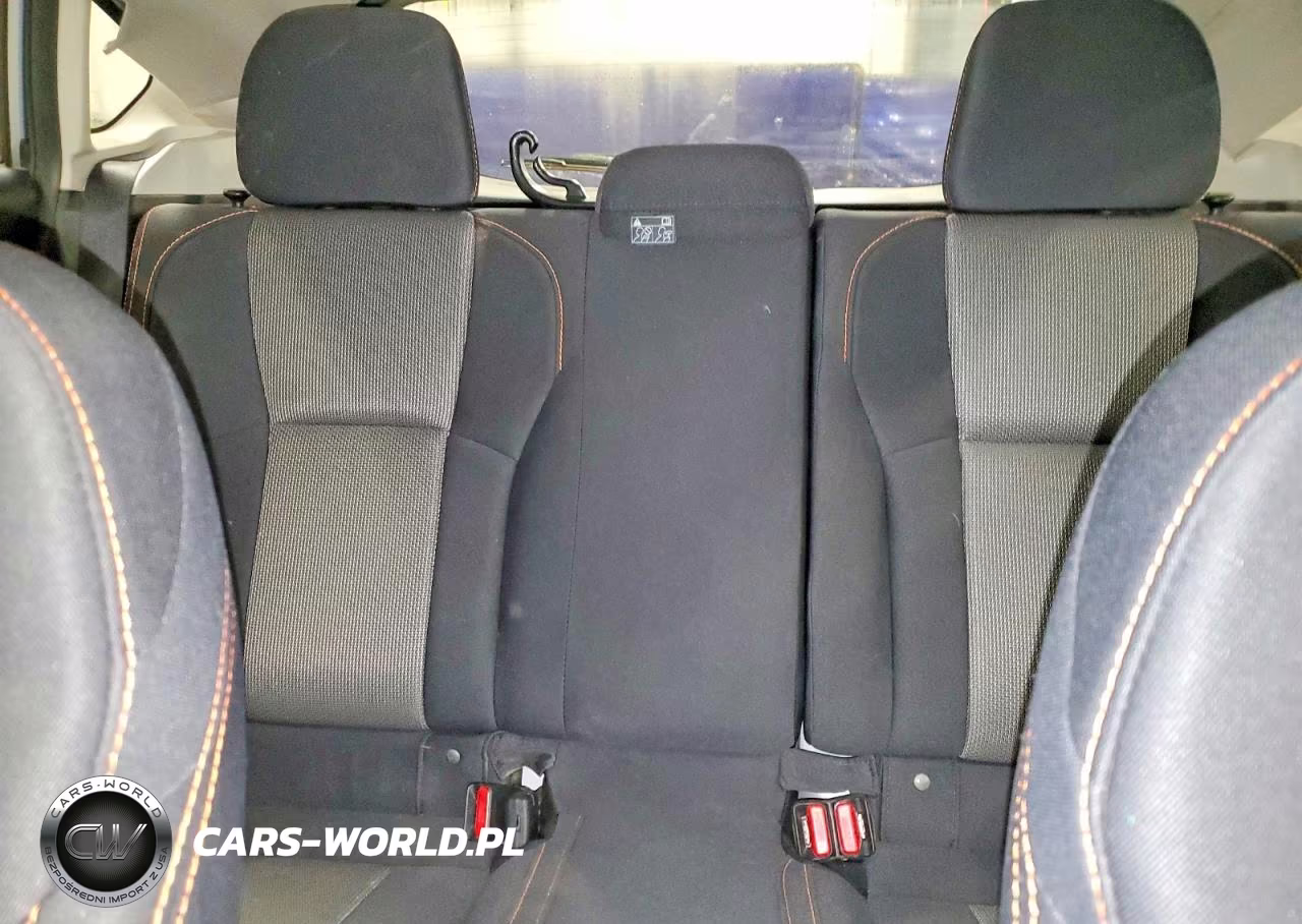 2018 Subaru Crosstrek Premium VIN:JF2GTABC5JH241639 - 10