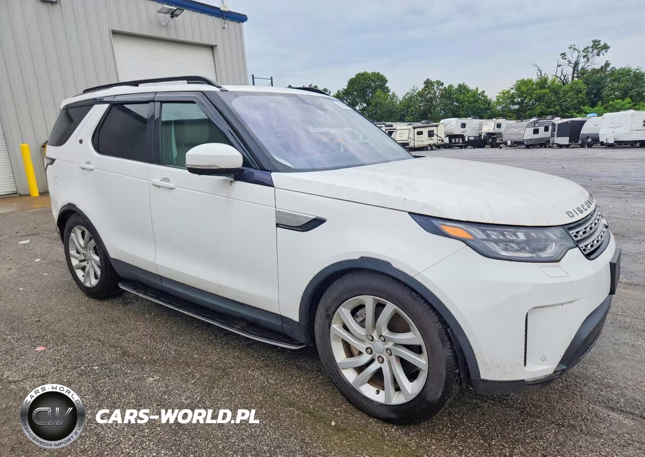 2018 Land Rover Discovery Hse VIN:SALRR2RV1JA052460 - 4