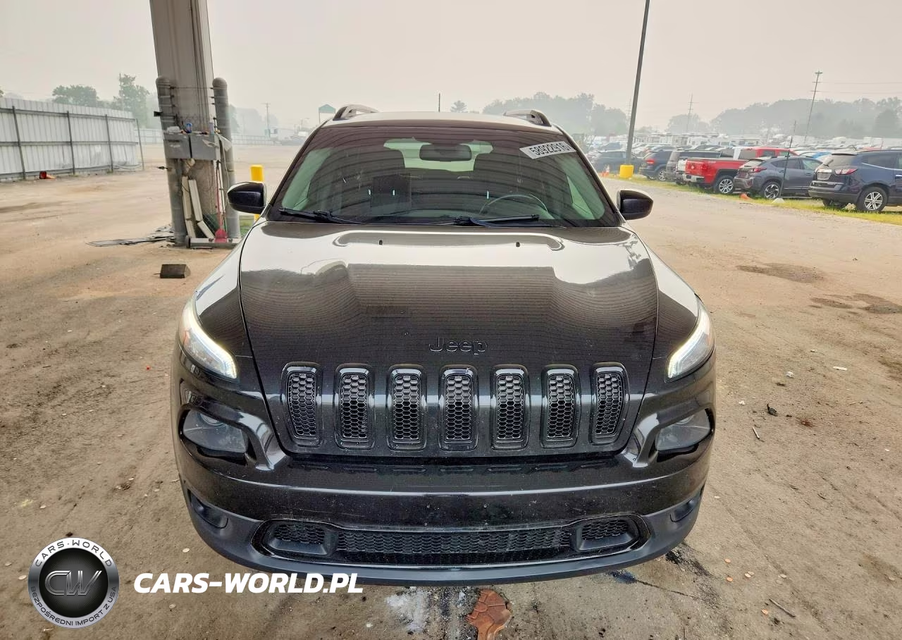 2015 Jeep Cherokee Latitude VIN:1C4PJMCB4FW728846 - 5