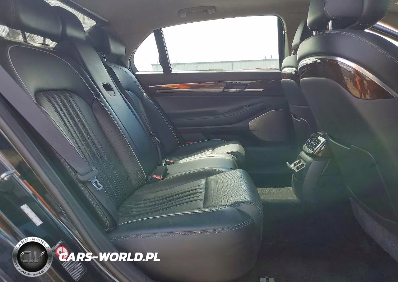 2017 Genesis G90 Premium VIN:KMHG34JA1HU025686 - 10