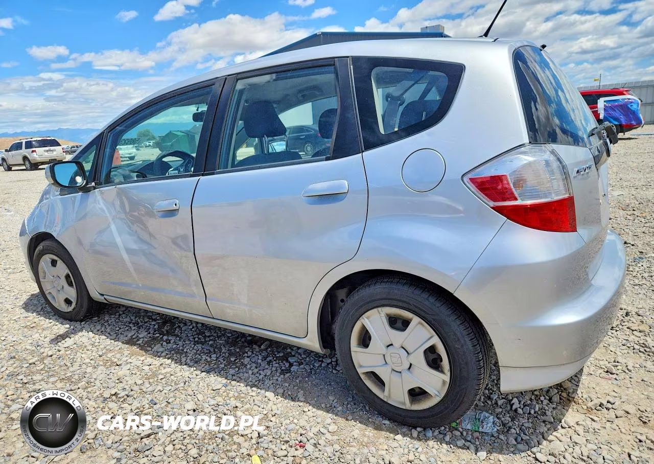 2012 Honda Fit VIN:JHMGE8H32CC030101 - 2