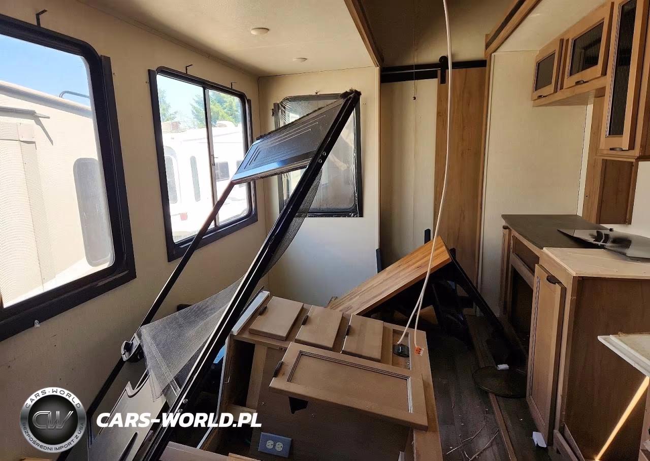 2024 Forest River Sabre Camper VIN:5ZT3SR3BXR6113651 - 6