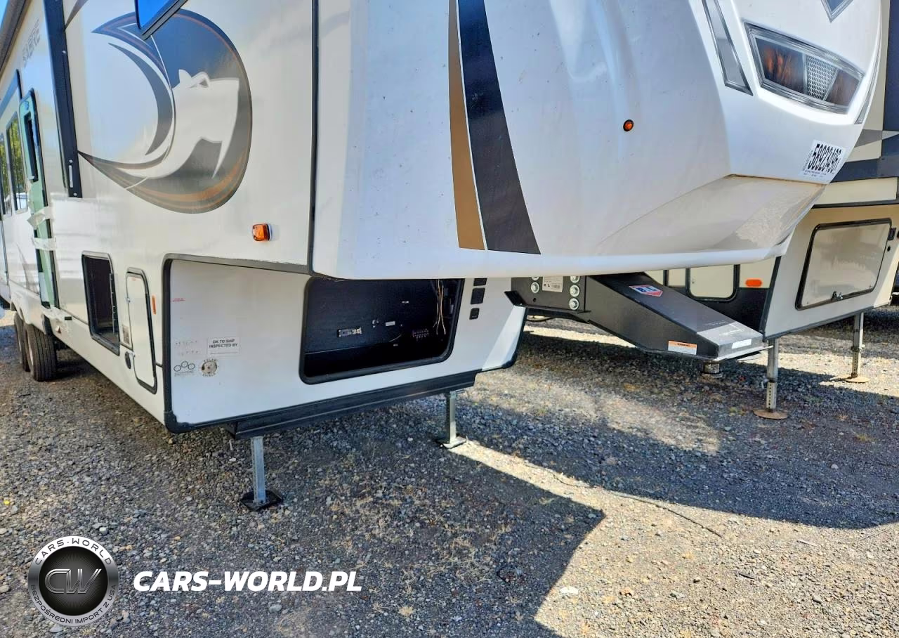 2024 Forest River Sabre Camper VIN:5ZT3SR3BXR6113651 - 7