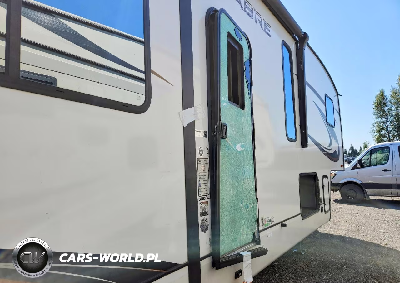 2024 Forest River Sabre Camper VIN:5ZT3SR3BXR6113651 - 9