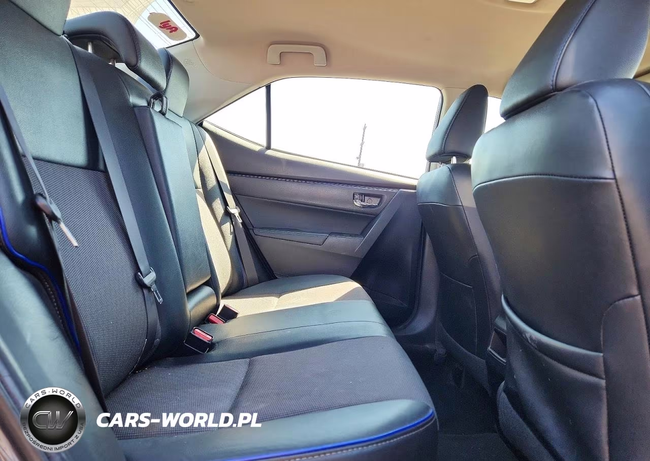 2018 Toyota Corolla Se VIN:2T1BURHE3JC022731 - 10