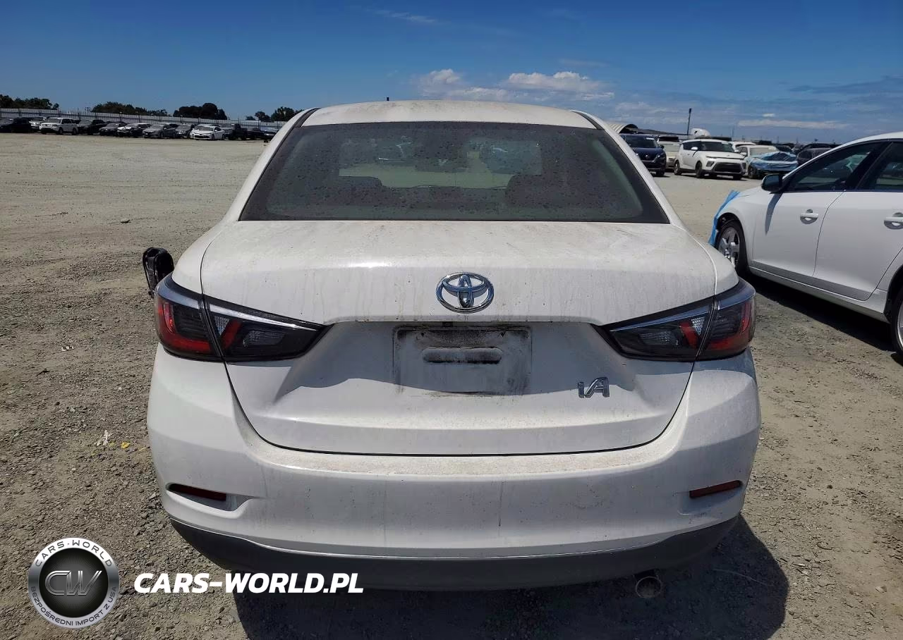 2017 Toyota Yaris Ia Base VIN:3MYDLBYV4HY169252 - 6