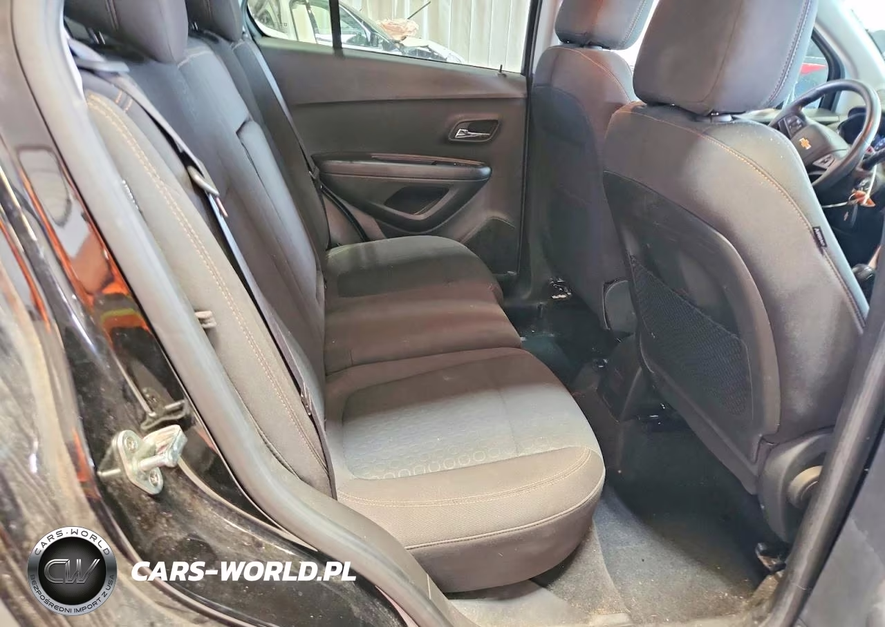 2020 Chevrolet Trax Ls VIN:KL7CJNSB3LB088070 - 10