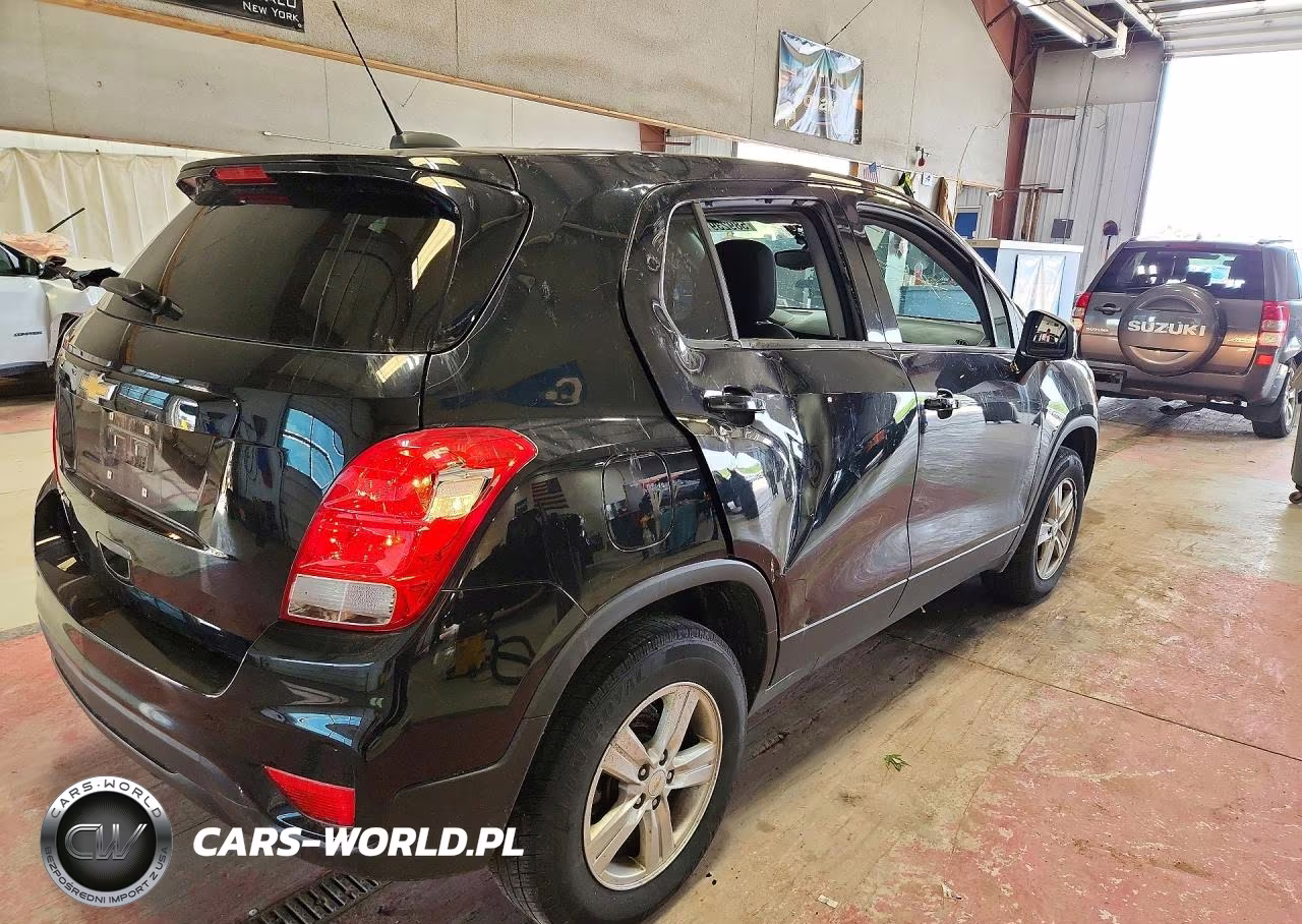 2020 Chevrolet Trax Ls VIN:KL7CJNSB3LB088070 - 3
