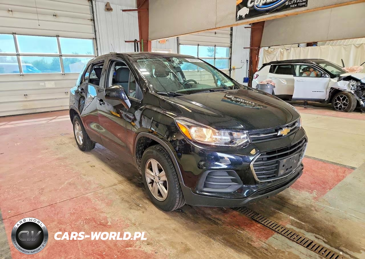 2020 Chevrolet Trax Ls VIN:KL7CJNSB3LB088070 - 4