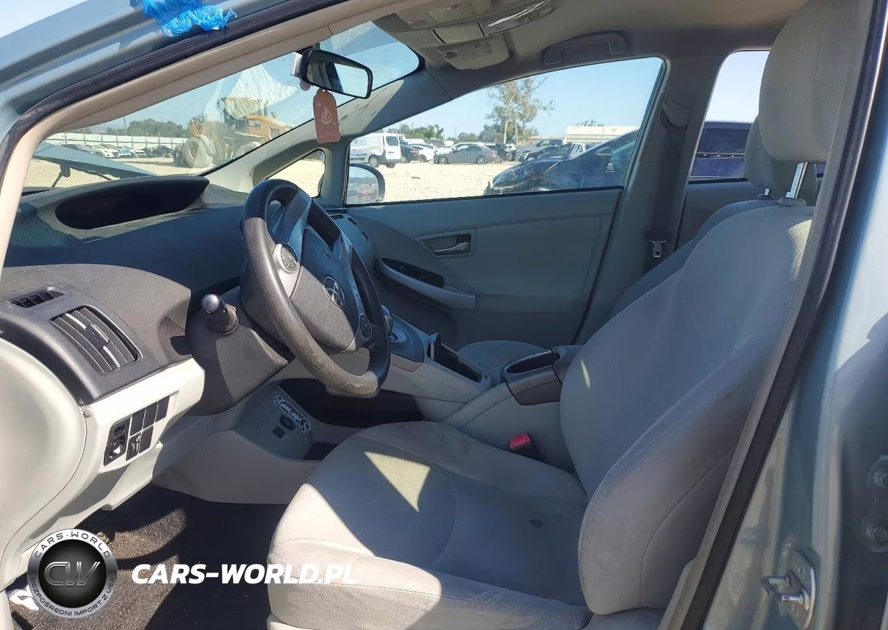 2012 Toyota Prius Two VIN:JTDKN3DU7C1517397 - 7