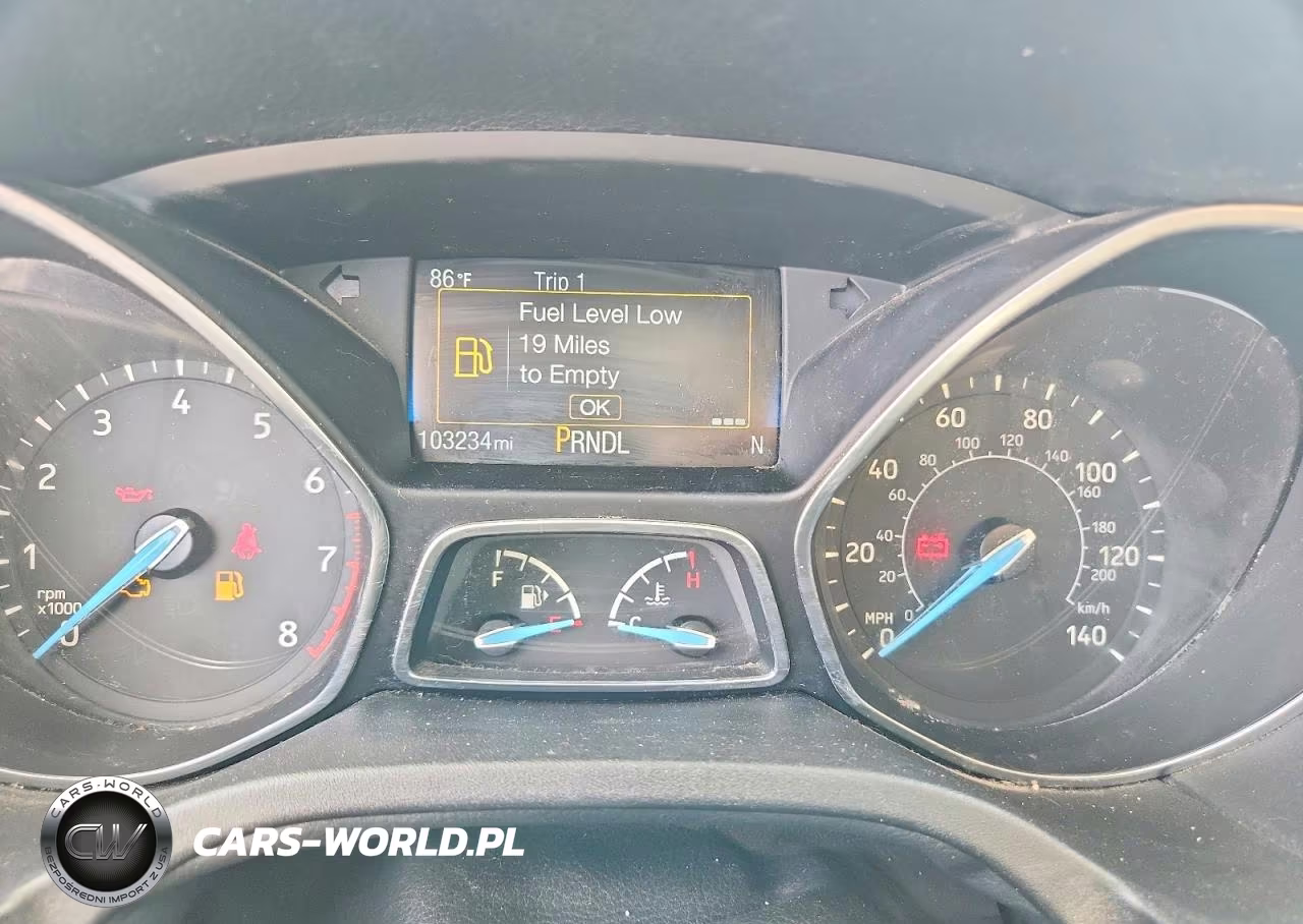 2018 Ford Focus Se VIN:1FADP3K26JL206667 - 9