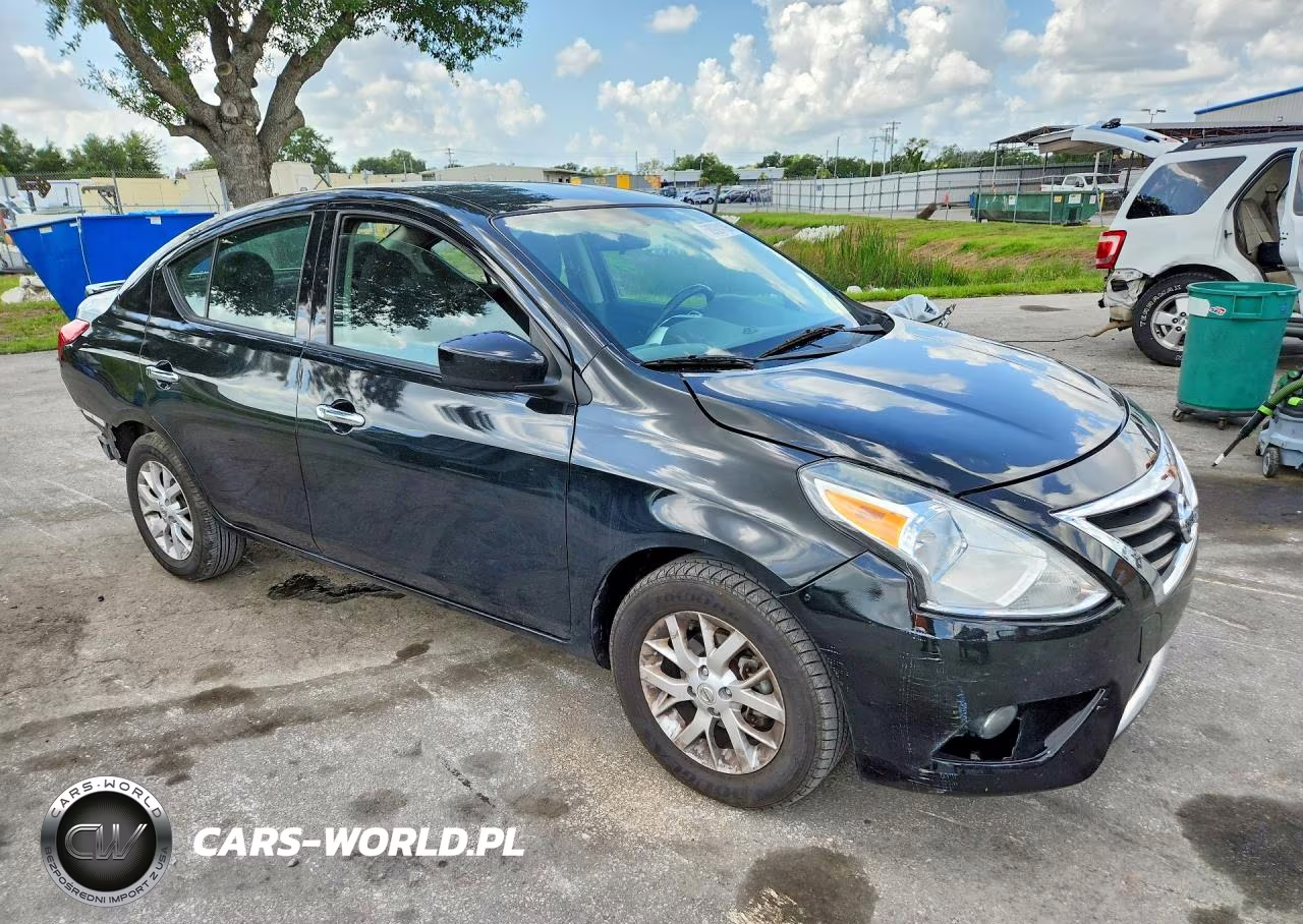 2018 Nissan Versa VIN:3N1CN7AP0JL880420 - 4
