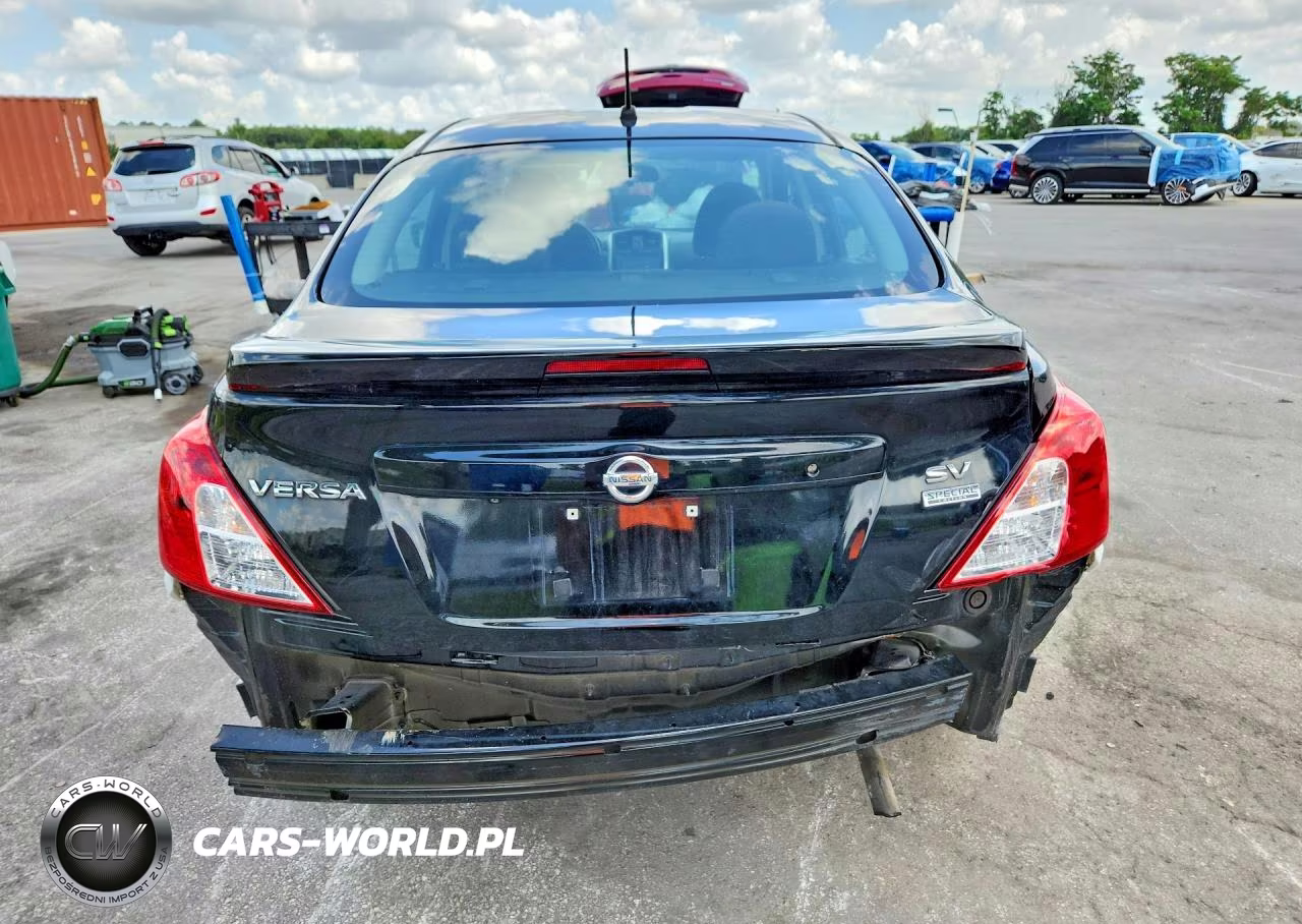 2018 Nissan Versa VIN:3N1CN7AP0JL880420 - 6