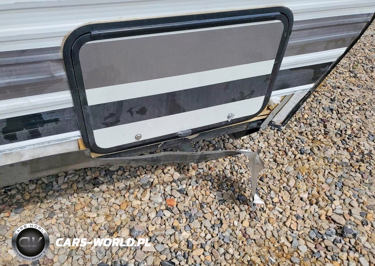 2020 Forest River Stealth Camper VIN:4X4TSFZ21LC021015 - 5