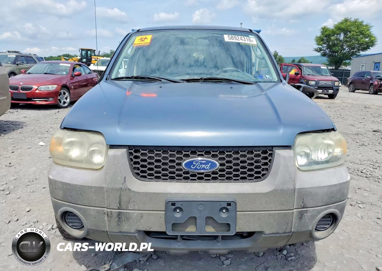 2005 Ford Escape Xlt VIN:1FMYU93105KE40517 - 5