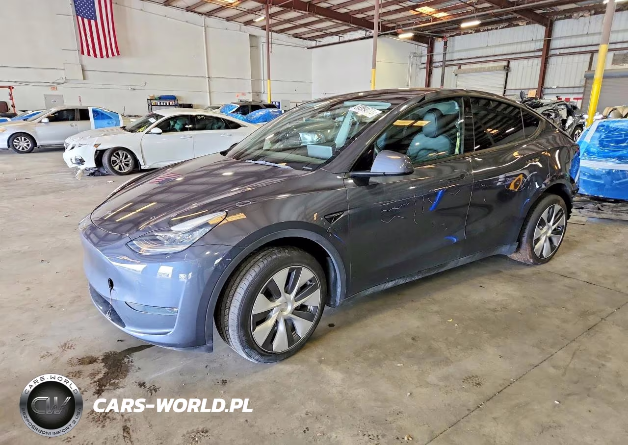 2023 Tesla Model Y – zdjęcie 1 z 13