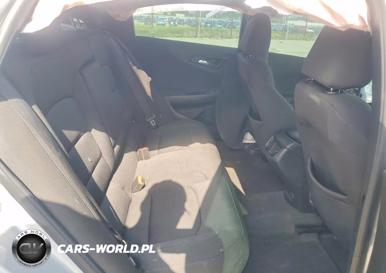 2018 Chevrolet Malibu Lt VIN:1G1ZD5ST5JF247344 - 10