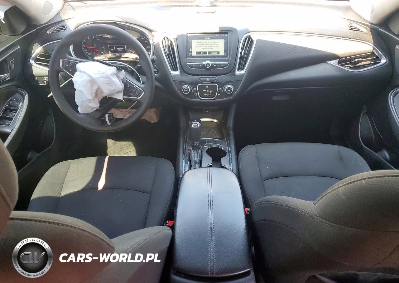 2018 Chevrolet Malibu Lt VIN:1G1ZD5ST5JF247344 - 8