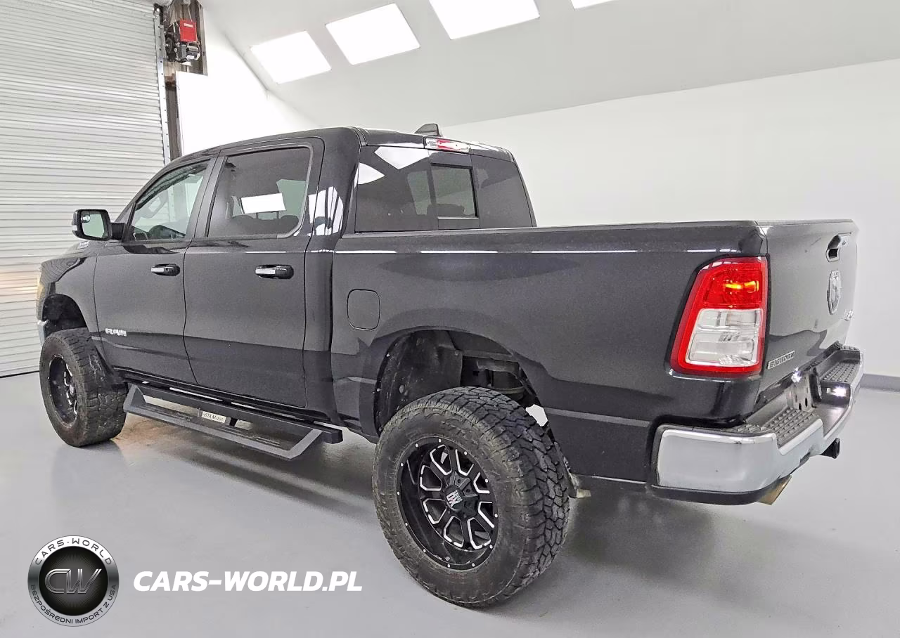 2019 Ram 1500 Big Horn-Lone Star VIN:1C6SRFFT1KN636975 - 2