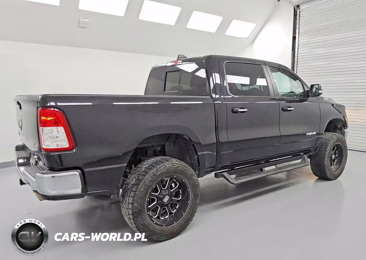 2019 Ram 1500 Big Horn-Lone Star VIN:1C6SRFFT1KN636975 - 3
