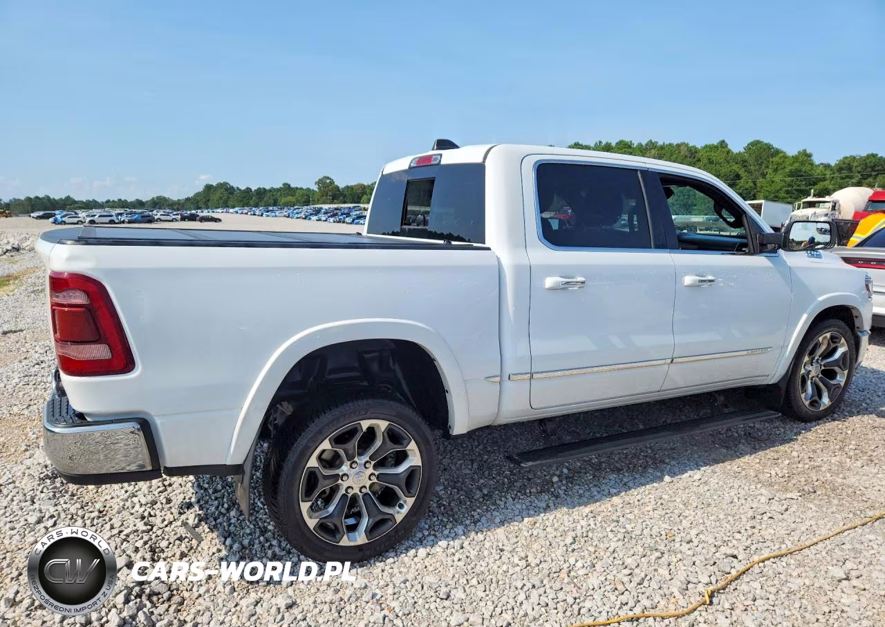 2021 Ram 1500 Limited VIN:1C6SRFHT8MN685722 - 3