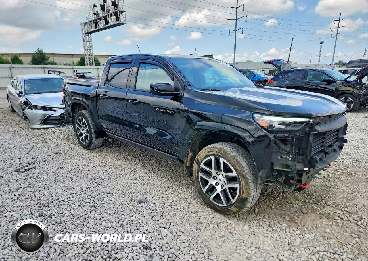 2023 Chevrolet Colorado Z71 VIN:1GCPTDEK4P1176027 - 4