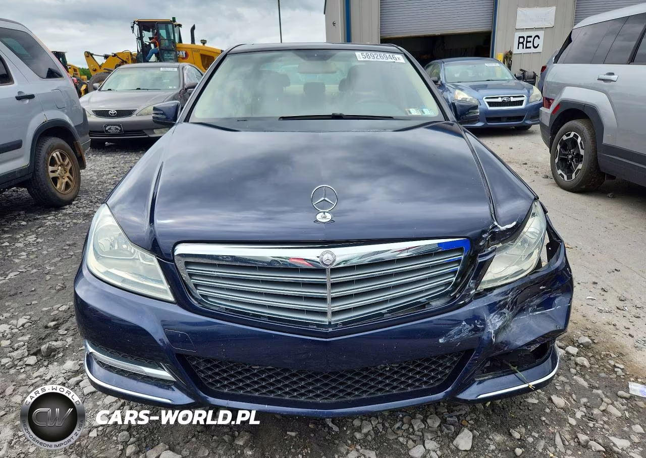 2014 Mercedes-Benz C 300 4Matic VIN:WDDGF8AB5EG180978 - 5