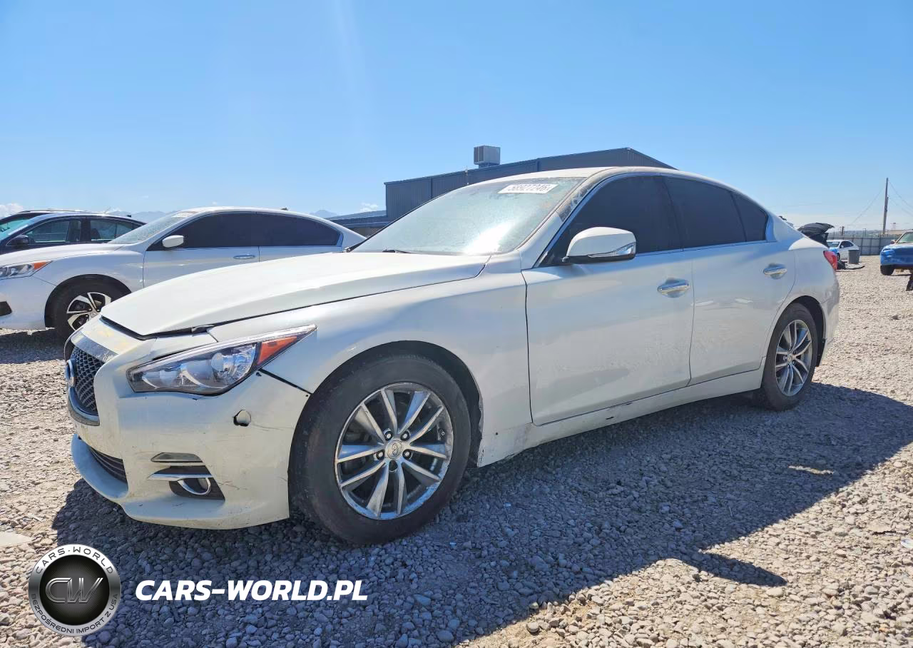 2017 Infiniti Q50 Premium – zdjęcie 1 z 12