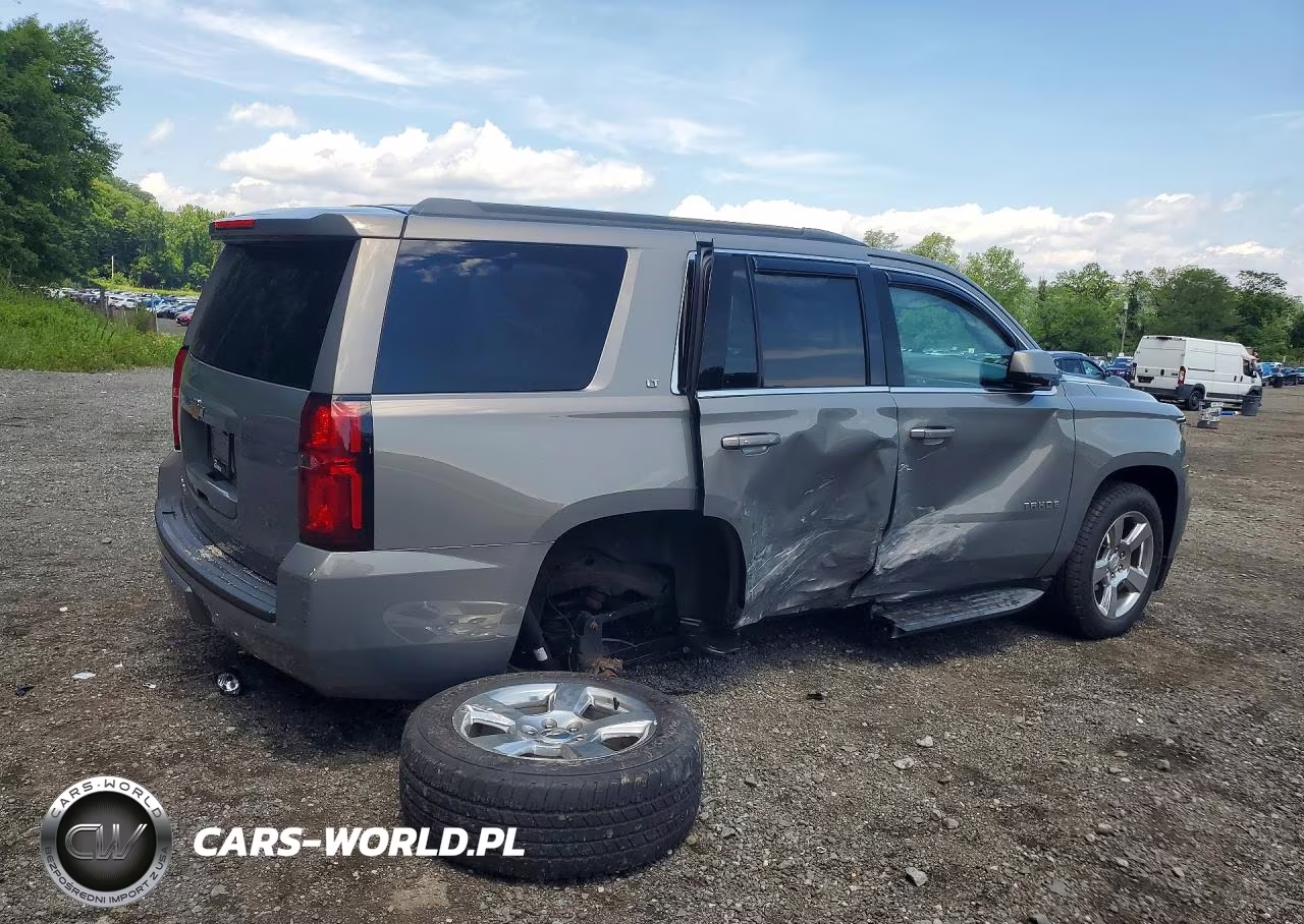 2019 Chevrolet Tahoe K1500 Lt VIN:1GNSKBKC9KR213220 - 3