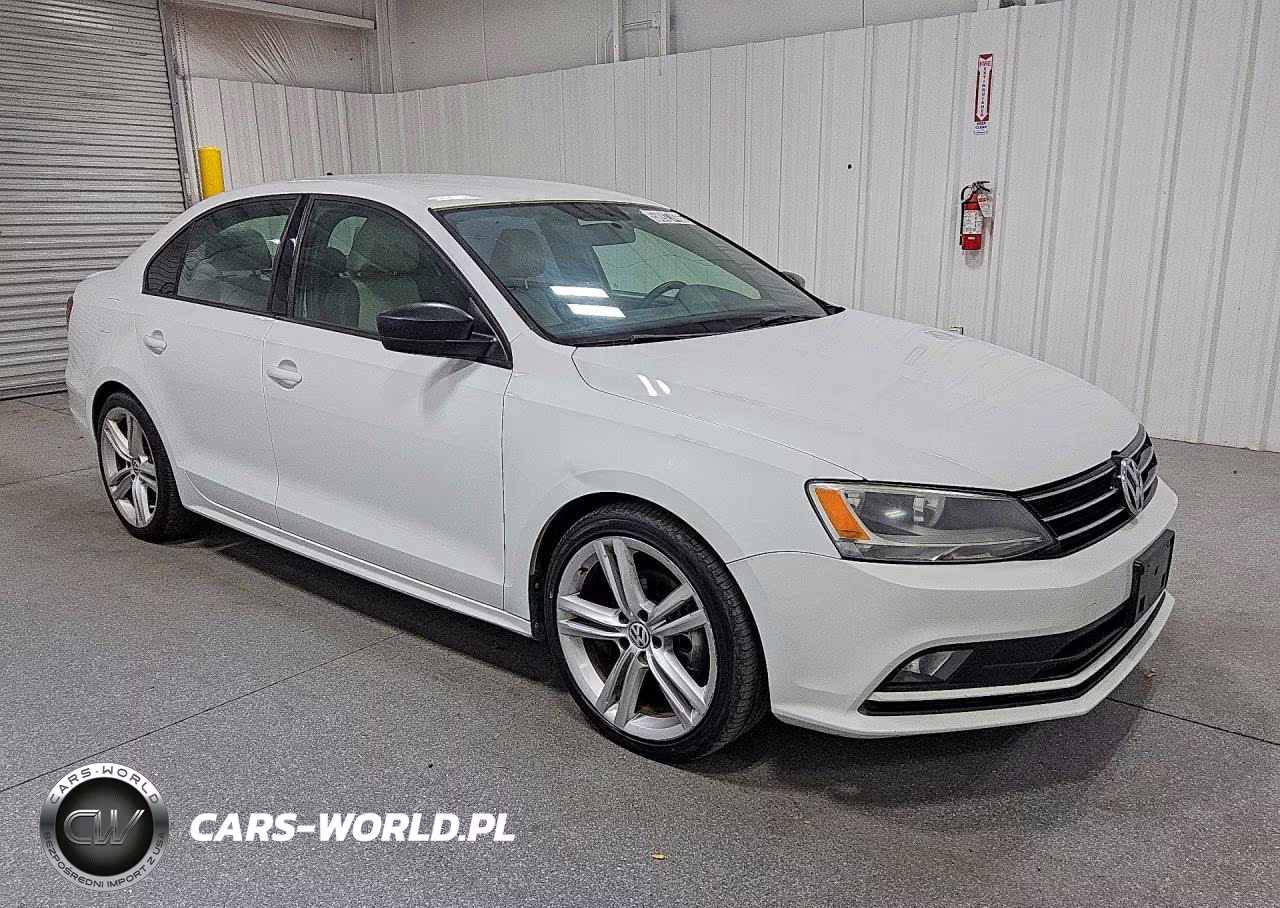 2016 Volkswagen Jetta Sport VIN:3VWB17AJ7GM362031 - 4